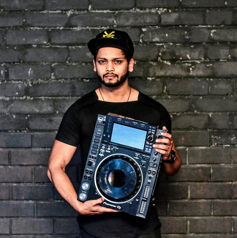 DJ Mynk 